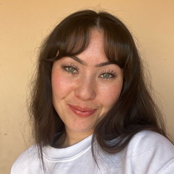 Meet your Posher, Shayda - Picture 3 of 4